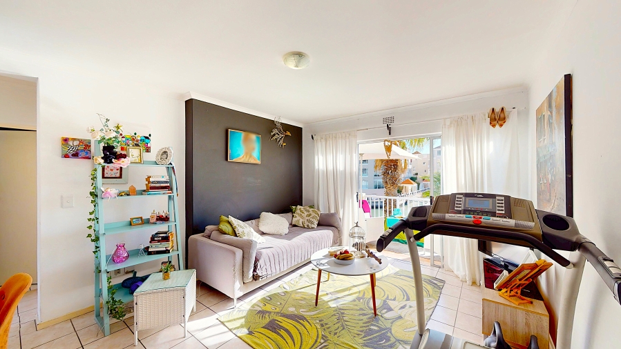 2 Bedroom Property for Sale in Harbour Island Western Cape